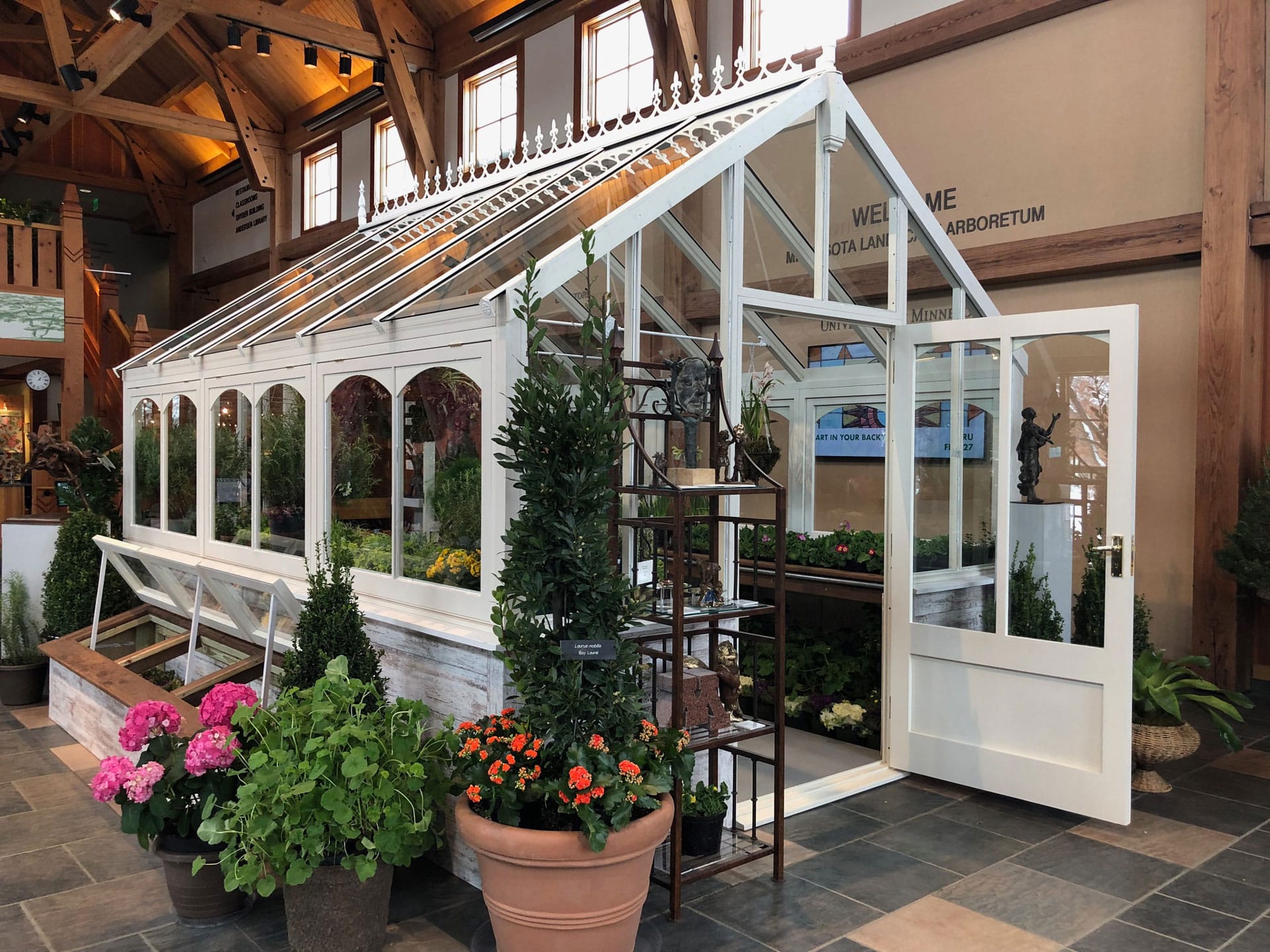 Featured Project: Freestanding Greenhouse at the UofM Landscape